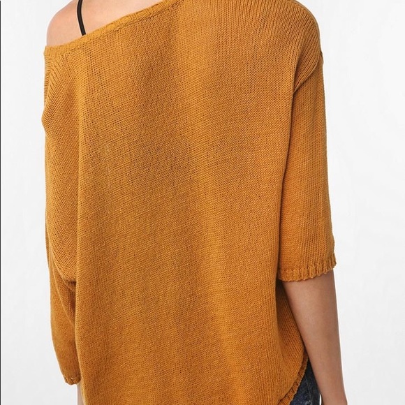 Urban Outfitters Cropped Pullover Sweater Mustard - Picture 2 of 7